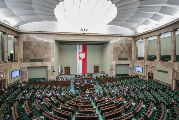 Partie polityczne w Polsce - jak ocenić ich wiarygodność?